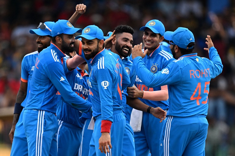 श्रीलङ्कालाई १० विकेटले हराउँदै भारतले जित्यो एसिया कपको उपाधि