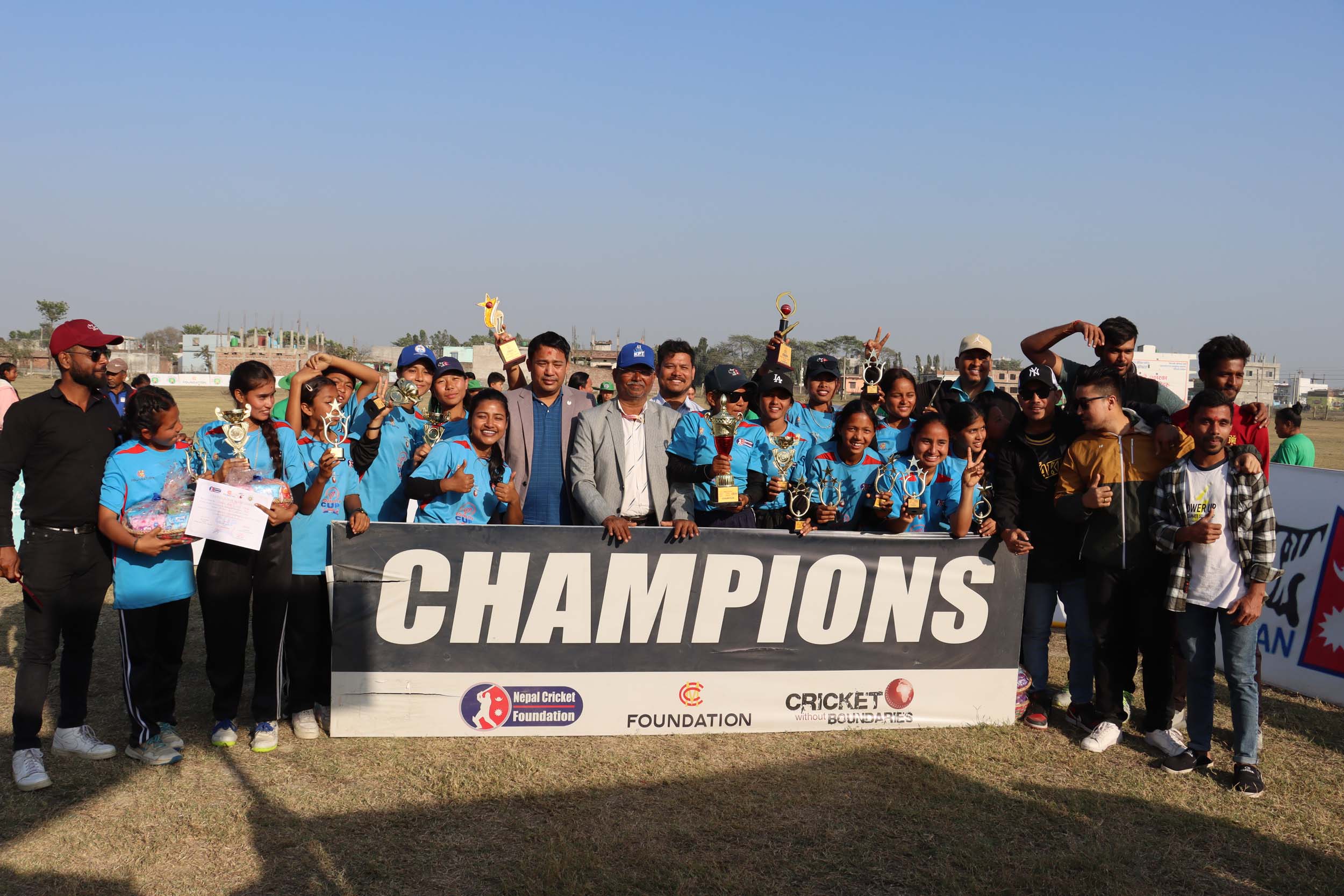 तेस्रो इक्युवालिटी कप महिला क्रिकेट प्रतियोगिताको उपाधि मोरङलाई